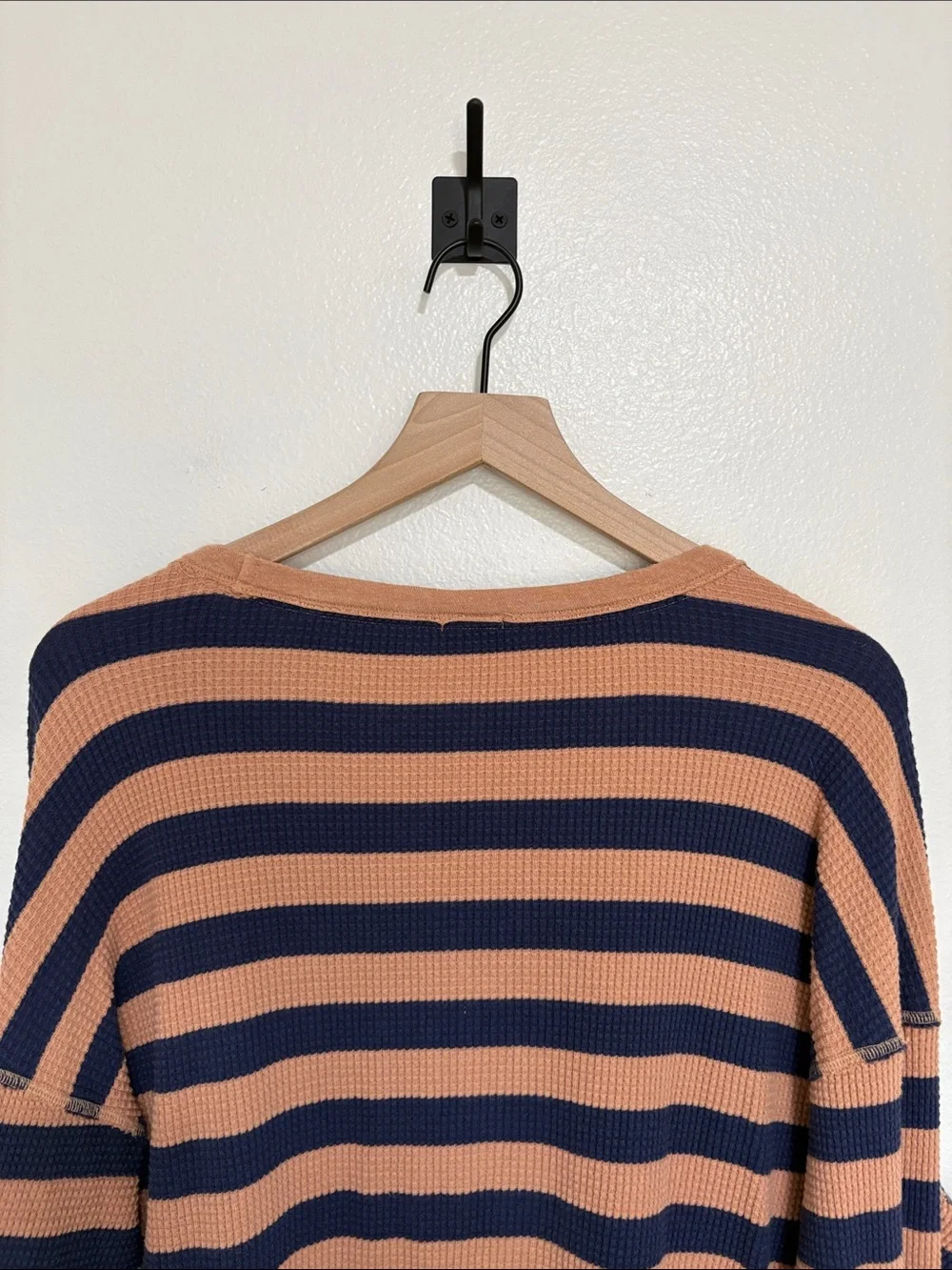 Aerie Wow! Striped Thermal Waffle Knit Oversized Long Sleeve Shirt Tan Small - Picture 8 of 10